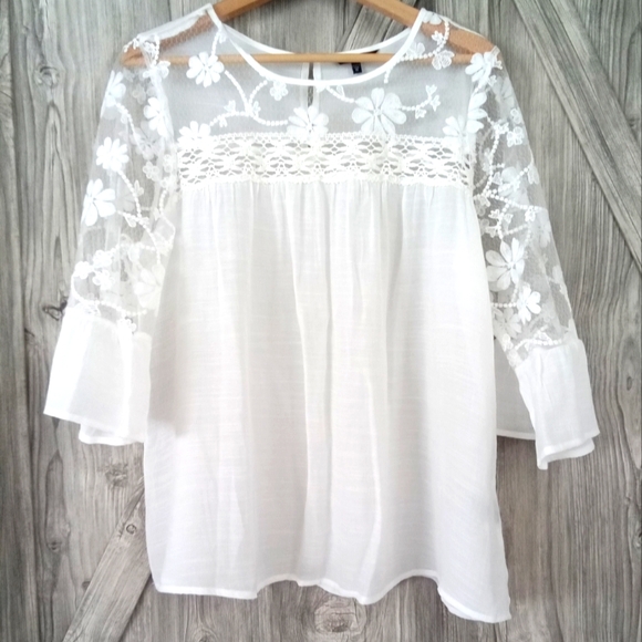 White Boho Gauze Crochet Top 16 - Picture 1 of 6